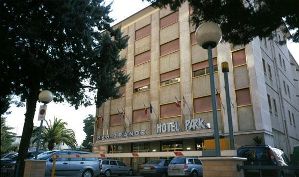 Park Hotel Mar Grande Taranto Exterior foto